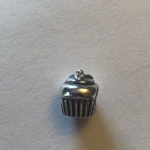 Pandora cupcake charm